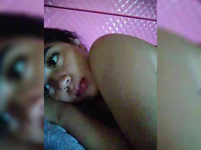 hornylittleprincess69