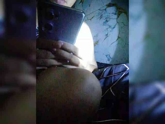 hornylittleprincess69 webcam