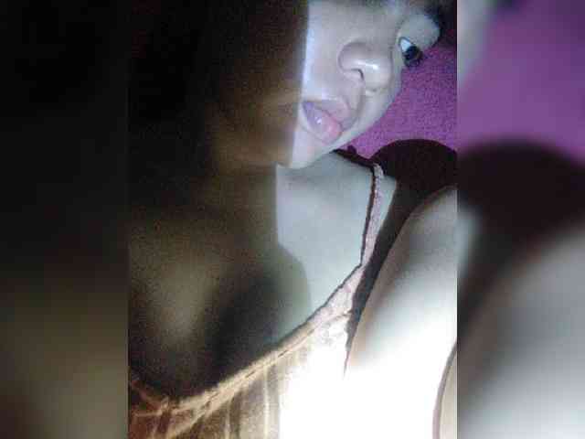 hornylittleprincess69 webcam