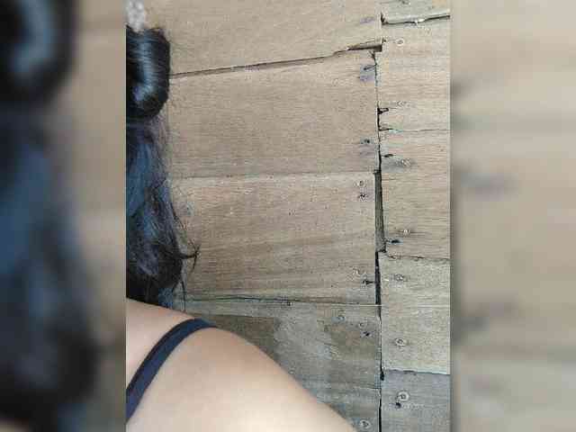 hornylittleprincess69 webcam