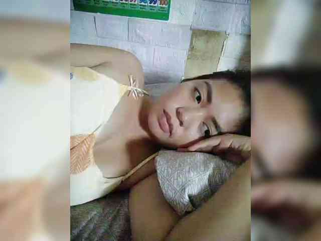 hornylittleprincess69