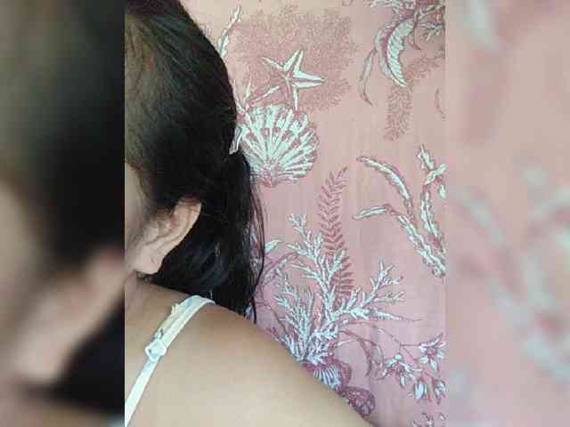 hornylittleprincess69 webcam