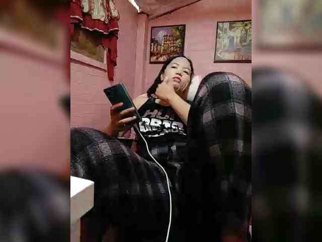 hornylittleprincess69 webcam