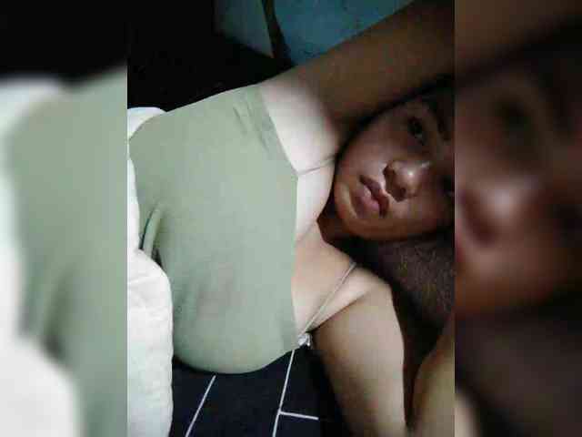 hornylittleprincess69 webcam