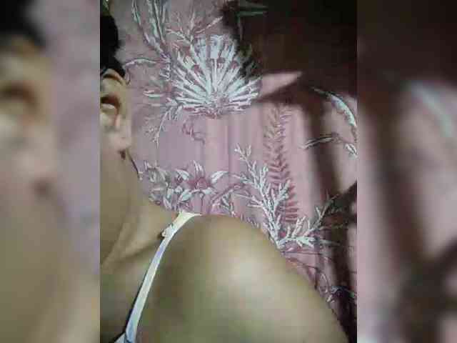 hornylittleprincess69 webcam