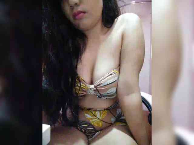 hornylittleprincess69