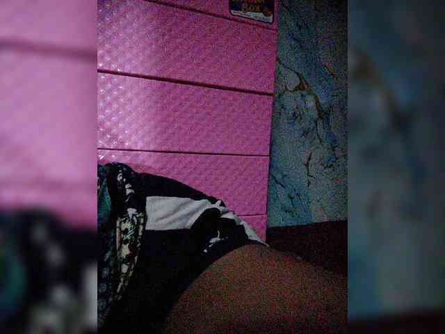 hornylittleprincess69 webcam