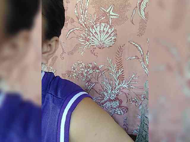 hornylittleprincess69 webcam