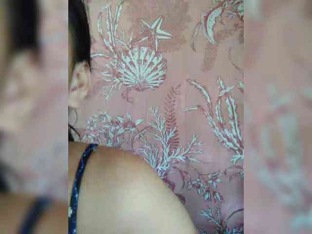 hornylittleprincess69 webcam