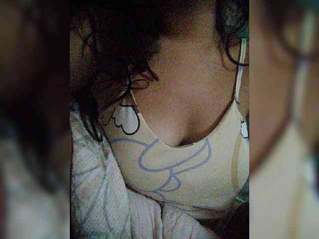 hornylittleprincess69 webcam