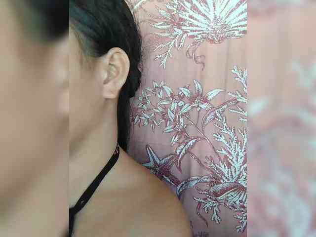 hornylittleprincess69