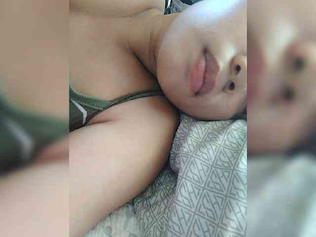 hornylittleprincess69 webcam