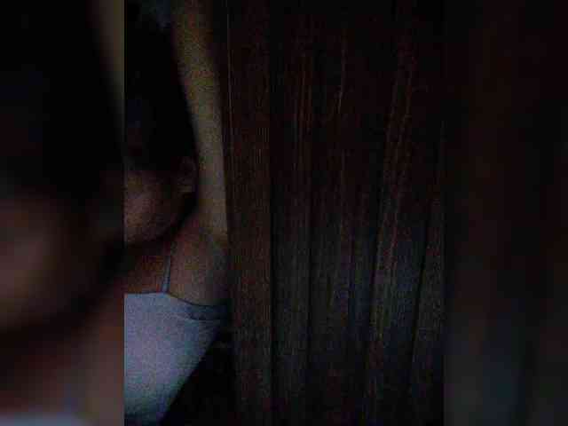 hornylittleprincess69 webcam