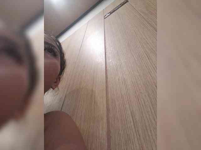 hornylittleprincess69