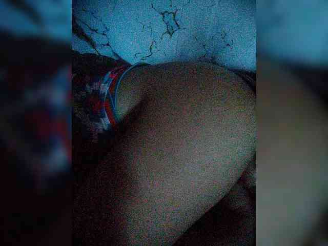 hornylittleprincess69 webcam
