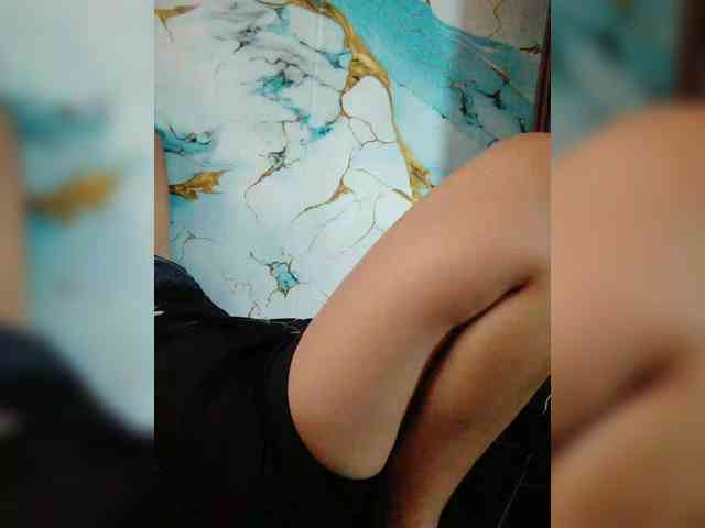 hornylittleprincess69 webcam