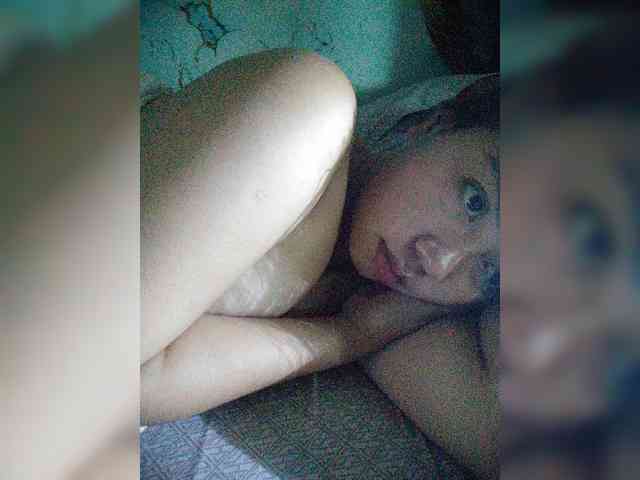 hornylittleprincess69 webcam