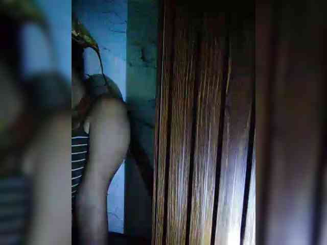 hornylittleprincess69 webcam