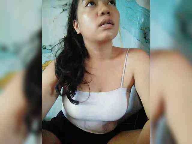 hornylittleprincess69 webcam