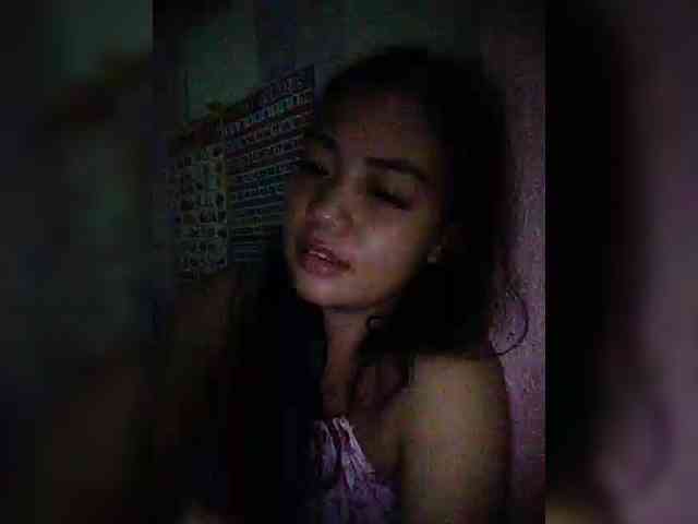 hornylittleprincess69