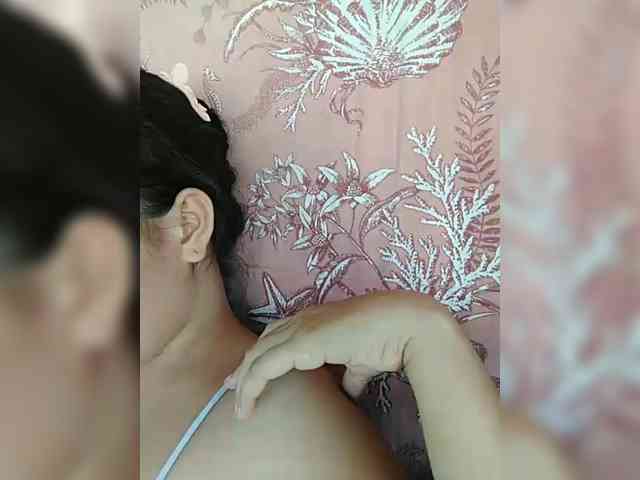 hornylittleprincess69 webcam