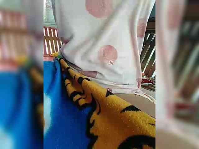 hornylittleprincess69 webcam