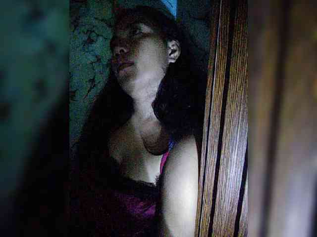 hornylittleprincess69 webcam