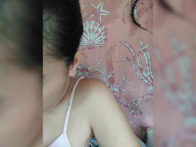 hornylittleprincess69