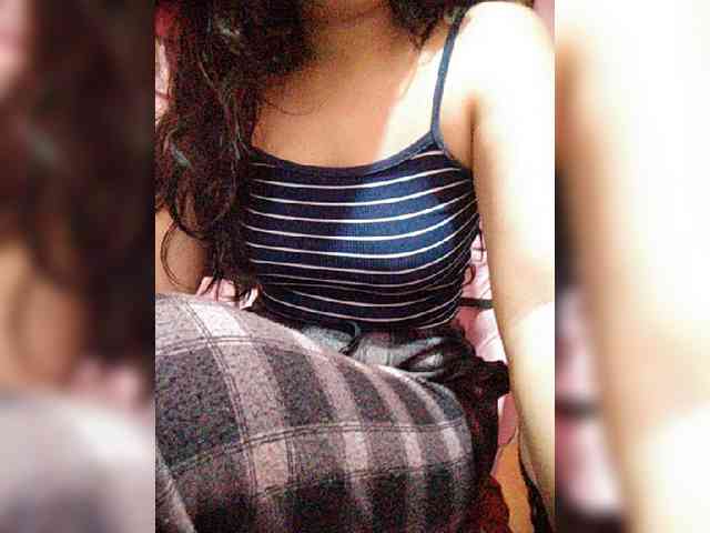 hornylittleprincess69 webcam