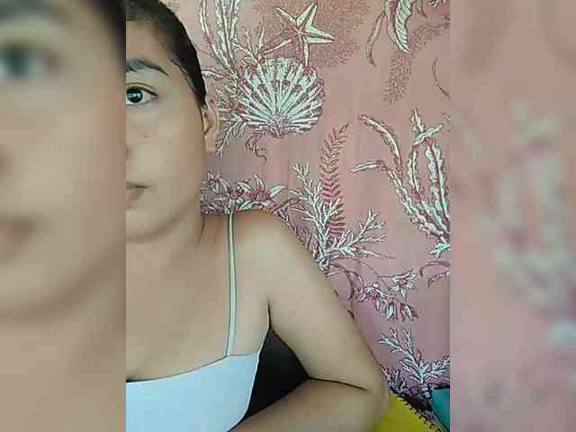 hornylittleprincess69 webcam