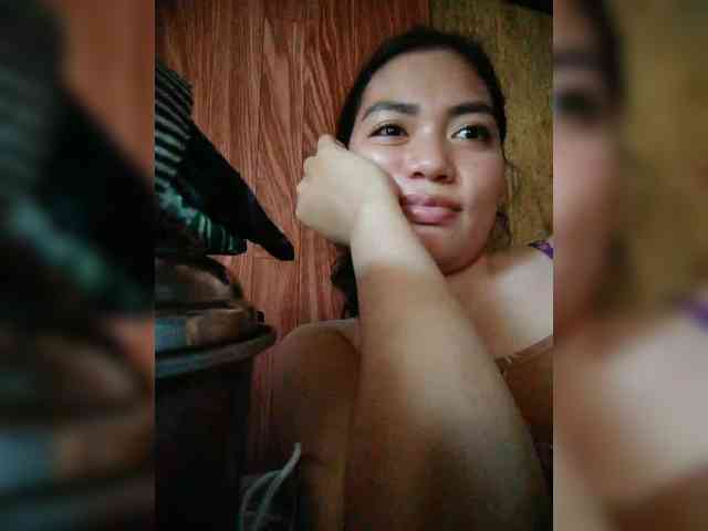hornylittleprincess69 webcam