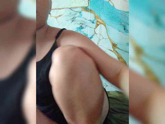 hornylittleprincess69 webcam