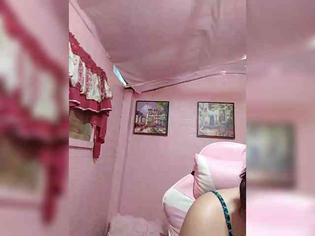 hornylittleprincess69 webcam