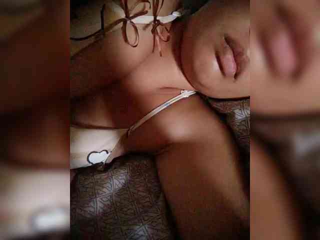 hornylittleprincess69 webcam