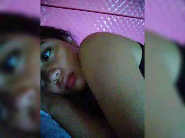 hornylittleprincess69 webcam