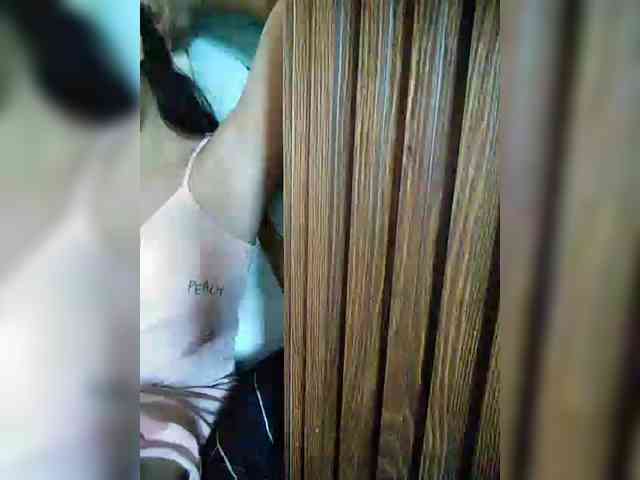 hornylittleprincess69 webcam