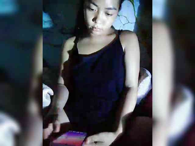 hornylittleprincess69 webcam