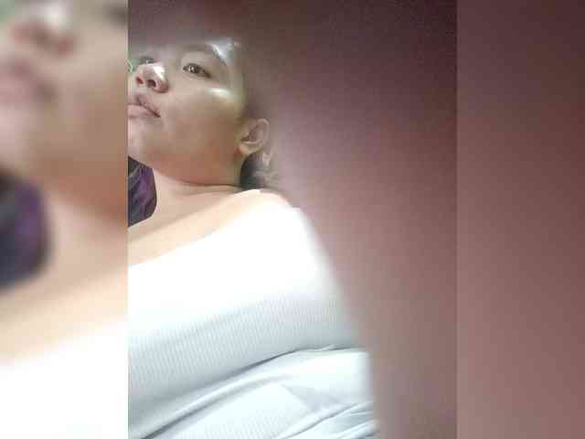 hornylittleprincess69 webcam