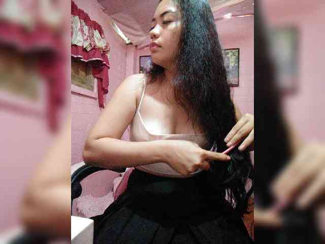hornylittleprincess69