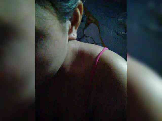 hornylittleprincess69
