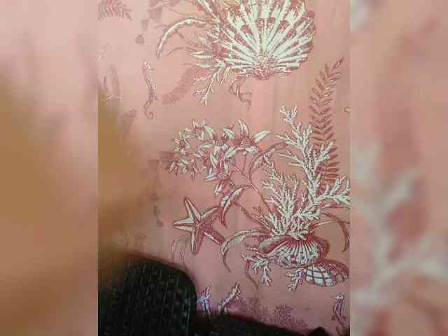 hornylittleprincess69