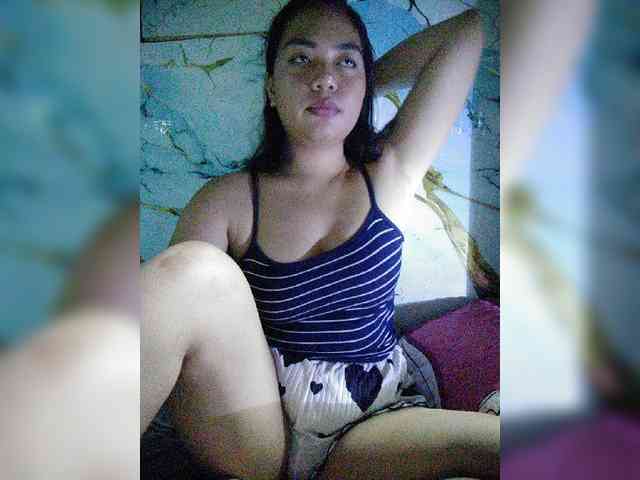 hornylittleprincess69 webcam