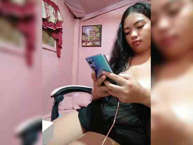 hornylittleprincess69