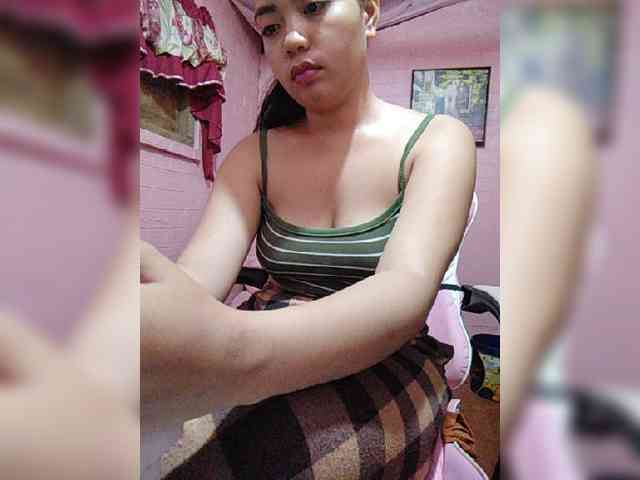 hornylittleprincess69 webcam