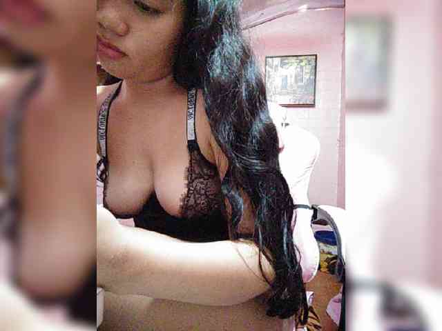 hornylittleprincess69 webcam