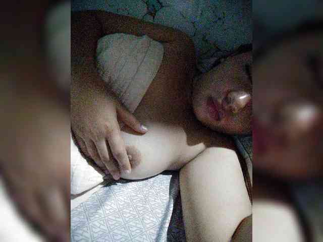 nude voyeur web cam XXhornywetprincess99XX