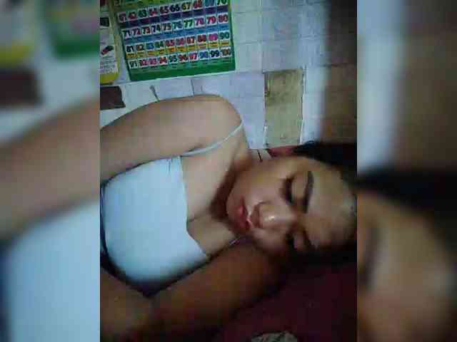 hornylittleprincess69