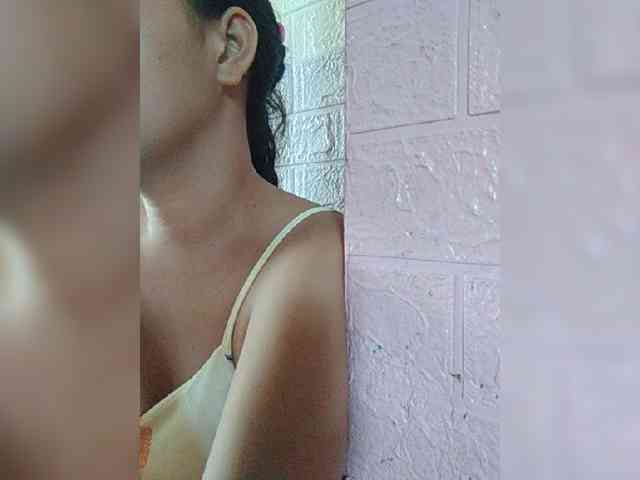 hornylittleprincess69