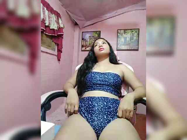 hornylittleprincess69