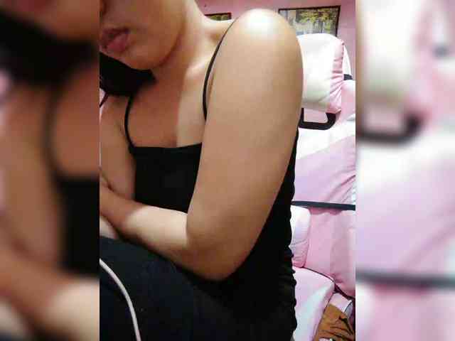 hornylittleprincess69